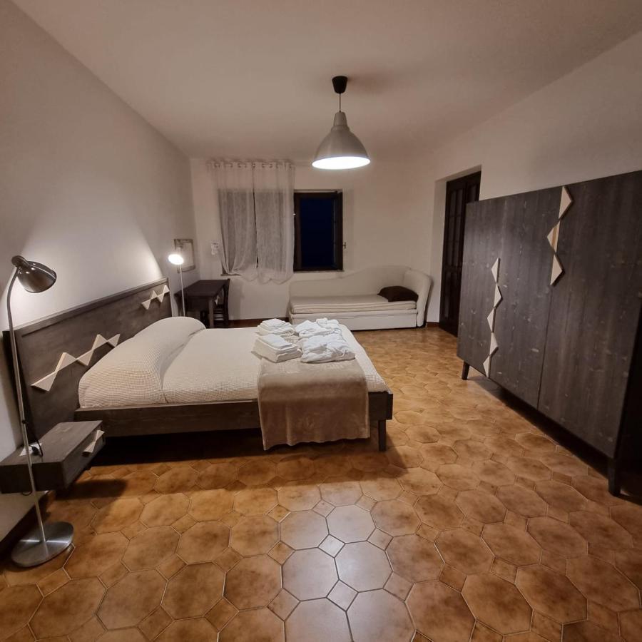 Sa Stiddiosa Guesthouse Gadoni Exteriér fotografie